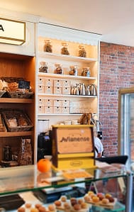 Eva Senses Hotel mobiliário carpintaria serralharia