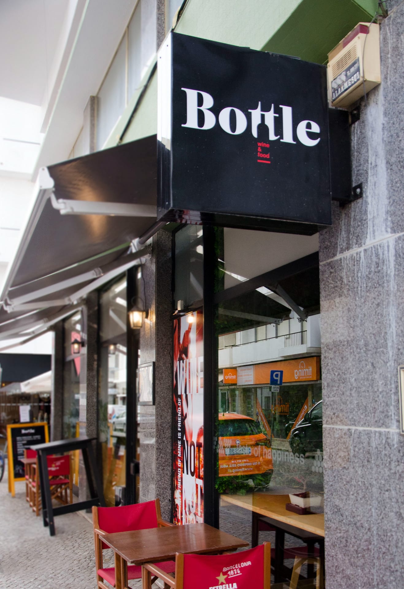 reclamo-algarve-bottle