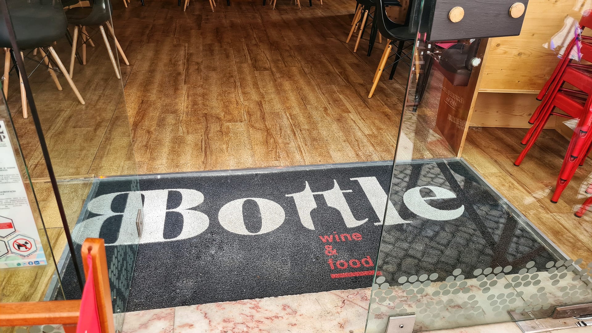 decoracao-empresas-algarve-bottle